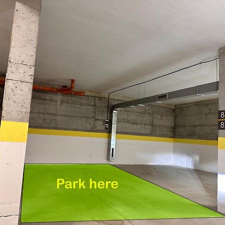 New Modern & Cozy Apartment With Free Private Parking And Ev Charging Station Варна Екстериор снимка