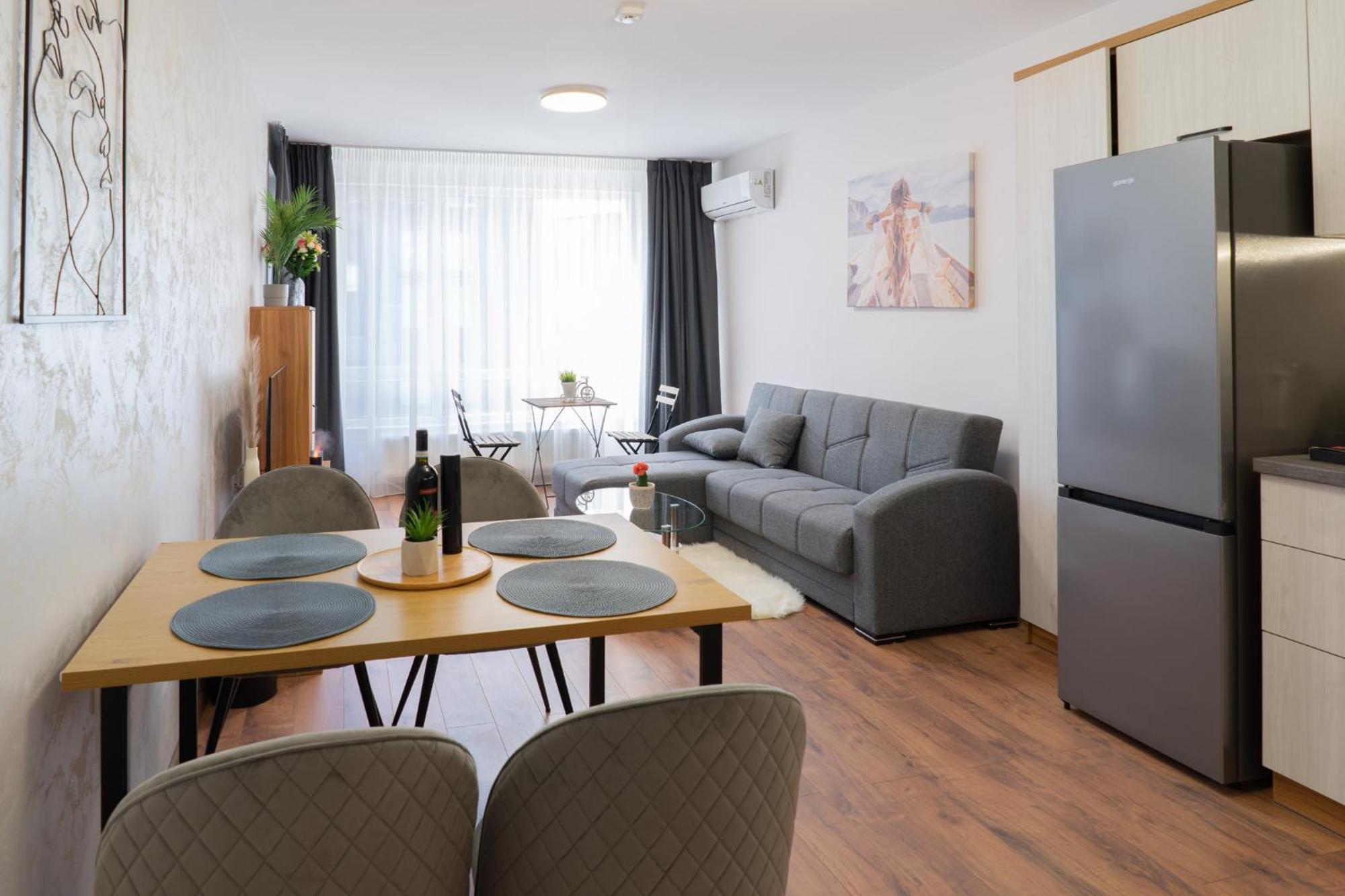 New Modern & Cozy Apartment With Free Private Parking And Ev Charging Station Варна Екстериор снимка